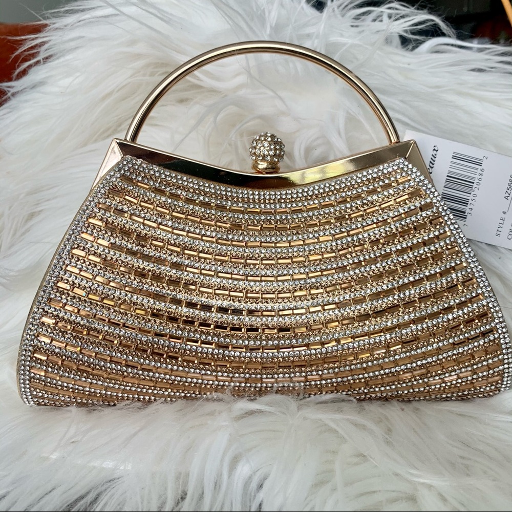 NWT D’margeaux NY Gold Metallic Handle Crystal Clutch with Rhinestones